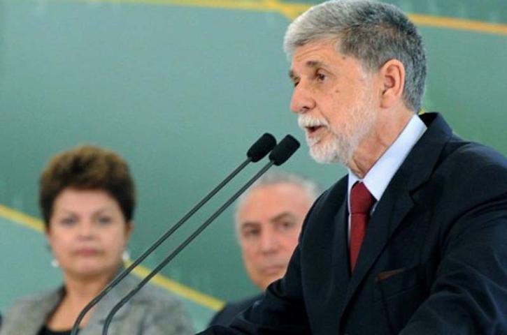 Amorim diz que cabe a ele mais ouvir do que falar