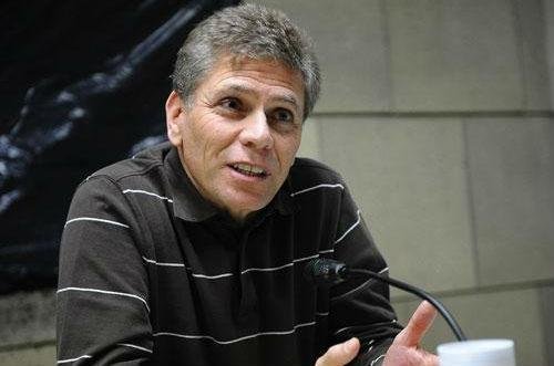 &Aacute;rabes do Al Rayyan aceitariam a libera&ccedil;&atilde;o do t&eacute;cnico em troca de uma d&iacute;vida
