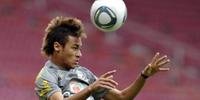 Febril, Neymar vira dúvida da Seleção para amistoso com a Alemanha