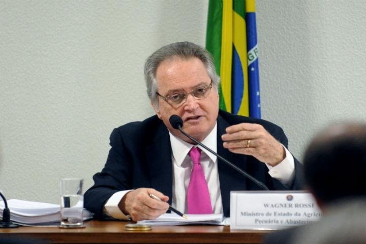 Ministro da Agricultura participa de audi&ecirc;ncia no Senado para discutir den&uacute;ncias de corrup&ccedil;&atilde;o