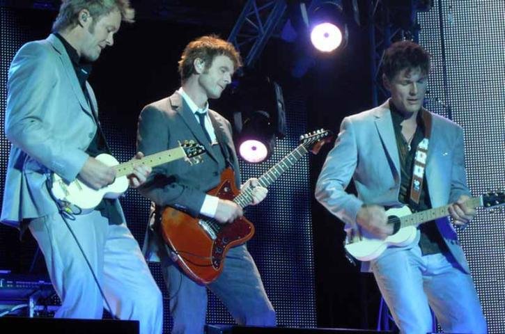 Grupo pop noruegu&ecirc;s cantar&aacute; ao lado de outros astros nacionais 
