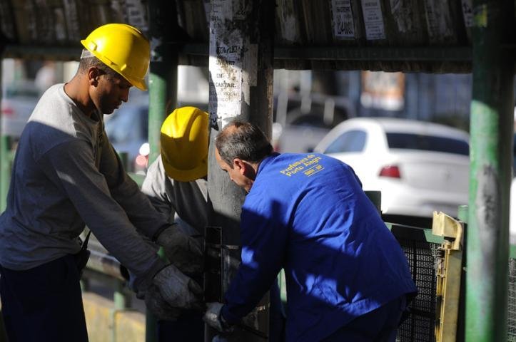 Vandalismo teria causado energiza&ccedil;&atilde;o em parada da Capital