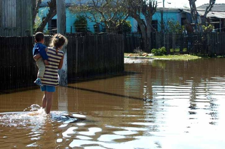 Localidades pr&oacute;ximas ao Delta do Jacu&iacute; sofrem com alagamentos