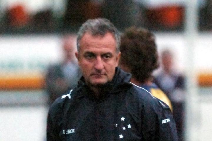 Luiz An&aacute;pio afirma que Dorival era prioridade, pelo conjunto do trabalho
