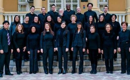 Coral da Ufrgs comemora 50 anos com grande recital em Porto Alegre
