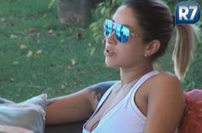 Dani Bolina revela que perdeu a virgindade aos 14 anos
