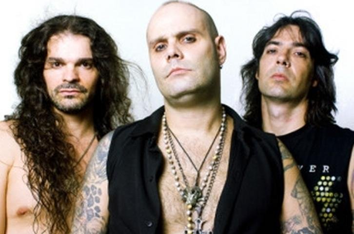 Banda de rock ga&uacute;cha apresenta m&uacute;sicas do primeiro DVD ao vivo