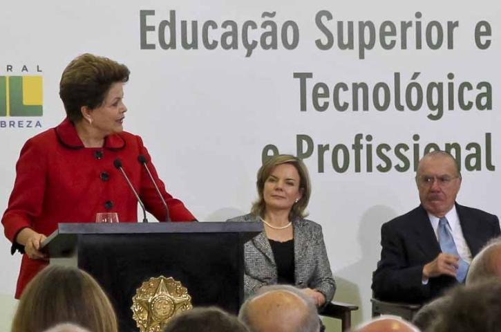 Presidente discursou em cerim&ocirc;nia no Pal&aacute;cio do Planalto de an&uacute;ncio de novas universidades e institutos federais