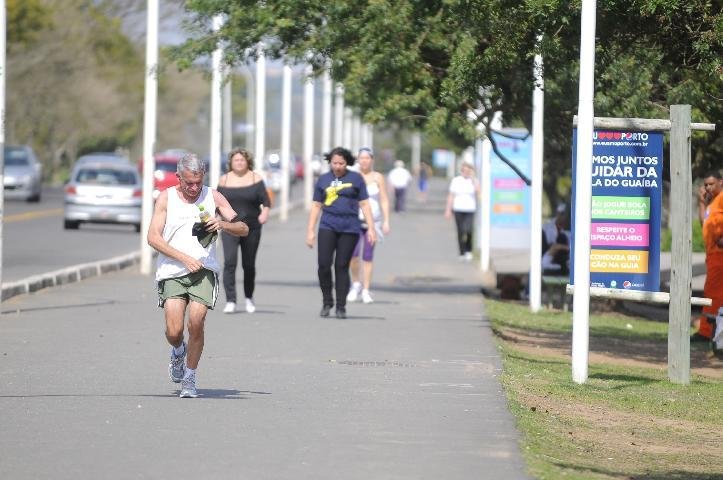 Em Porto Alegre, muitos se exercitaram na Usina do Gas&ocirc;metro