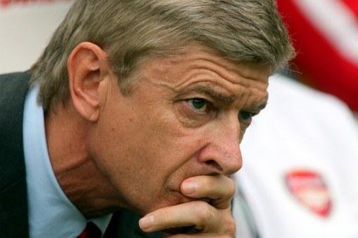 Uefa julgar&aacute; t&eacute;cnico do Arsenal por descumprir puni&ccedil;&atilde;o