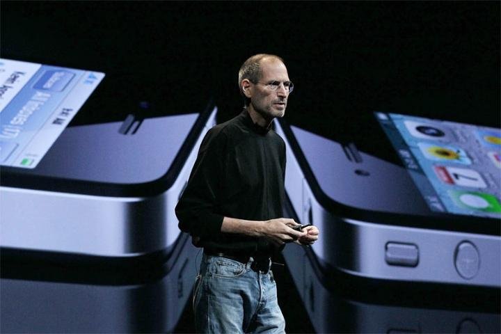 Steve Jobs renuncia &agrave; presid&ecirc;ncia da Apple