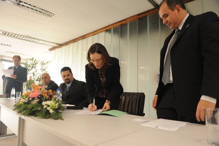 IPE assina termo de compromisso que garante acessibilidade a cadeirantes