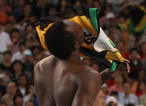Bolt reage ap&oacute;s ser desqualificado na Coreia do Sul