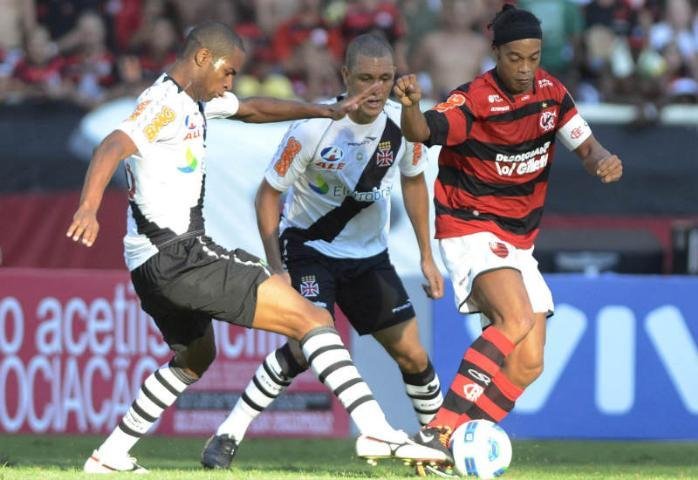 Ronaldinho sofreu com a marca&ccedil;&atilde;o do Vasco