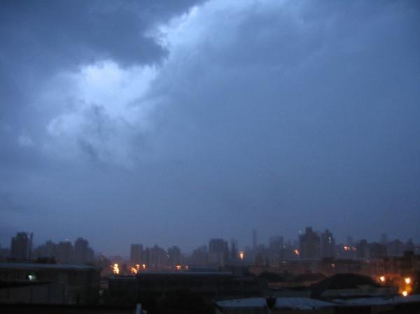 NH &eacute; um dos munic&iacute;pios que amanheceu com chuva nesta segunda-feira
