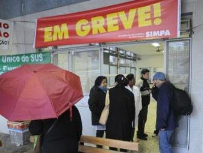 Paralisa&ccedil;&atilde;o atinge postos da Capital