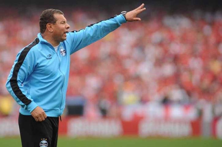 Para Roth, pegada do Gre-Nal ser&aacute; fundamental para vencer o Corinthians 