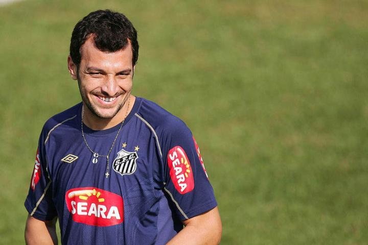 Edu Dracena foi suspenso por dois jogos pelo Superior Tribunal de Justi&ccedil;a Desportiva