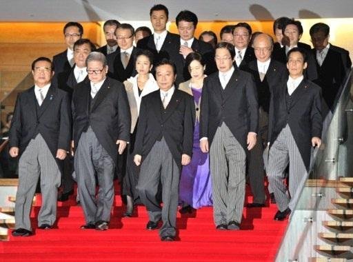 Primeiro-ministro do Jap&atilde;o anuncia nova composi&ccedil;&atilde;o do governo