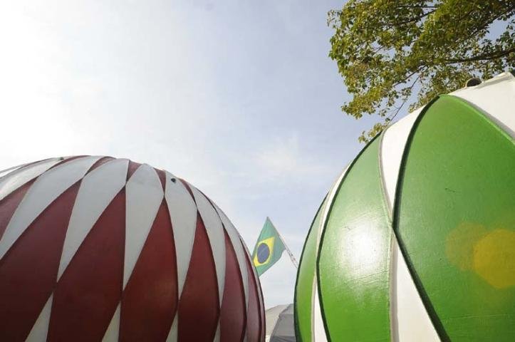 Grande p&uacute;blico &eacute; esperado no &uacute;ltimo dia da feira