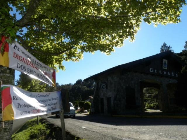 Comerciantes e empres&aacute;rios de Gramado apoiam reivindica&ccedil;&atilde;o salarial de PMs