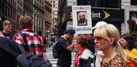 Cartaz em Nova Iorque lembrou o cérebro dos ataques, Osama Bin Laden
