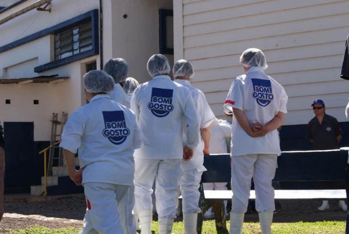 Mais de 90 trabalhadores da Bom Gosto s&atilde;o demitidos em Erechim