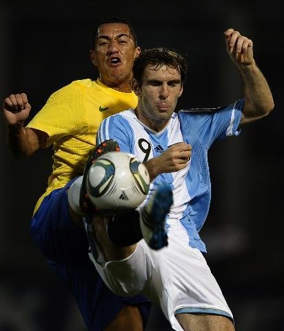 Empate morno entre Brasil e Argentina