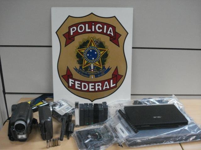 PF prende homem com pornografia infantil em Porto Alegre