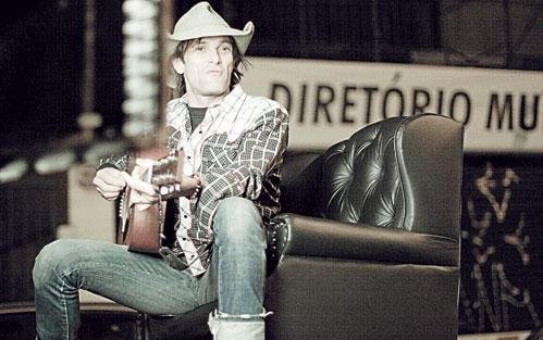 Charles Master comemora 25 anos de carreira