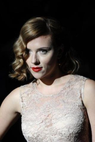 Scarlett Johansson  defende sua privacidade em entrevista &agrave; TV