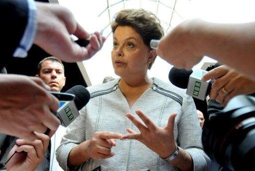 Presidente Dilma discutir&aacute; crise com Uni&atilde;o Europeia