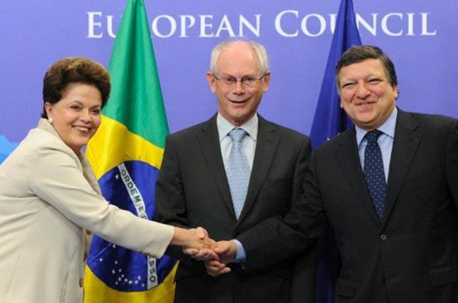 UE pode contar com apoio do Brasil contra crise, afirma Dilma