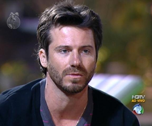 Marlon recebe 60% dos votos &eacute; o d&eacute;cimo primeiro eliminado do reality A Fazenda