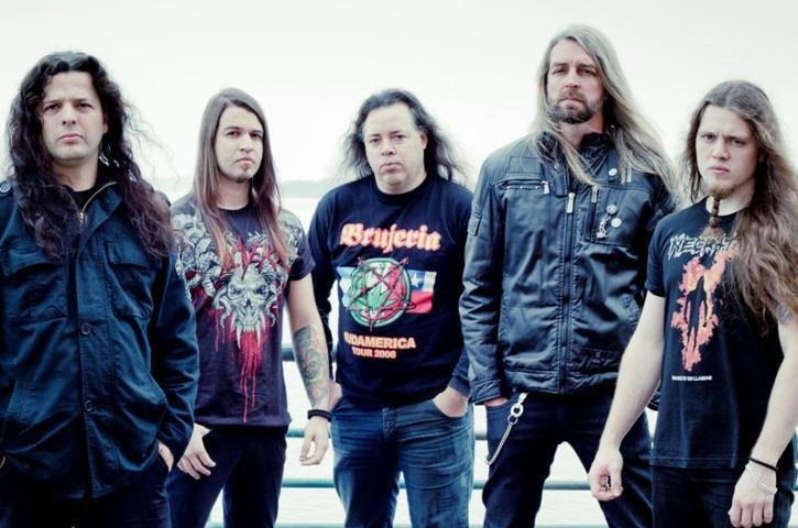 A banda Distraught mostra seu trash metal na noite de hoje