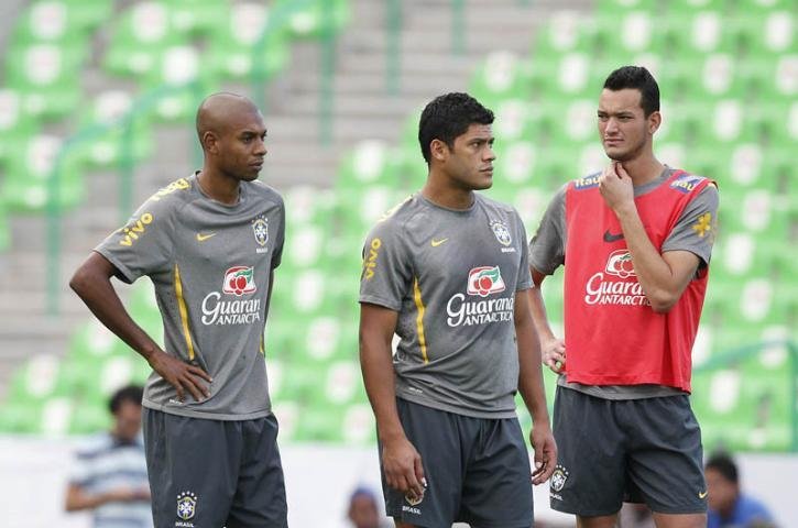 Sele&ccedil;&atilde;o enfrenta o M&eacute;xico para reencontrar o bom futebol 