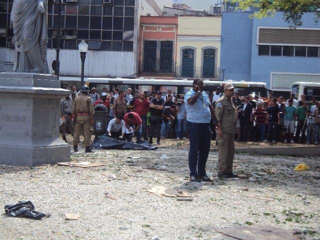 Das 17 pessoas atendidas no Souza Aguiar, 14 permanecem internadas