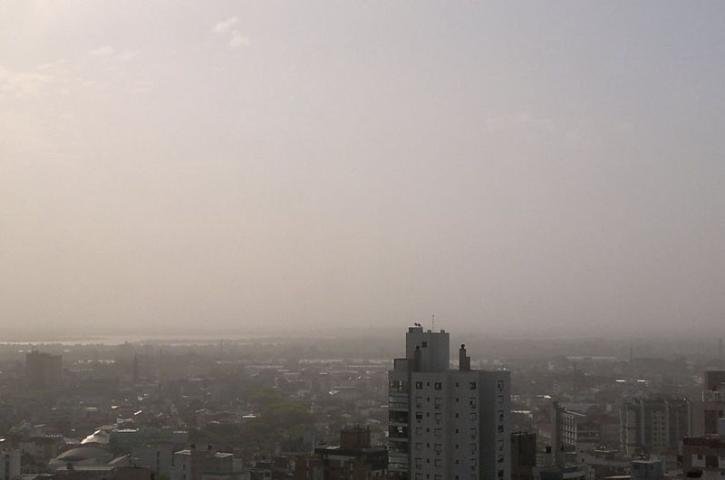 Nuvem de cinzas chega a Porto Alegre