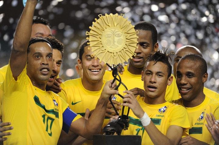 Brasil sobe para quinto lugar no ranking da Fifa