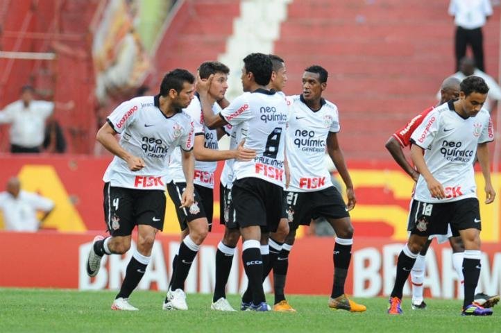 Alex frustrou a torcida colorada neste domingo