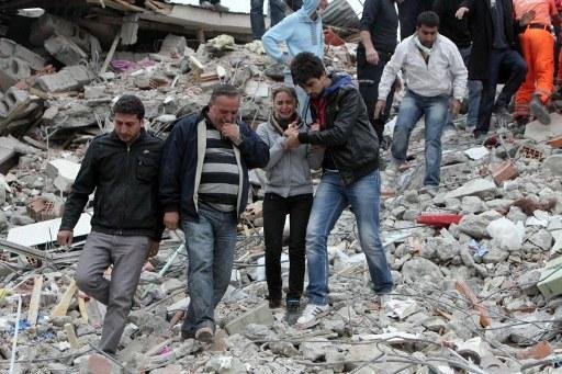 Dilma oferece ajuda &agrave; Turquia ap&oacute;s terremoto