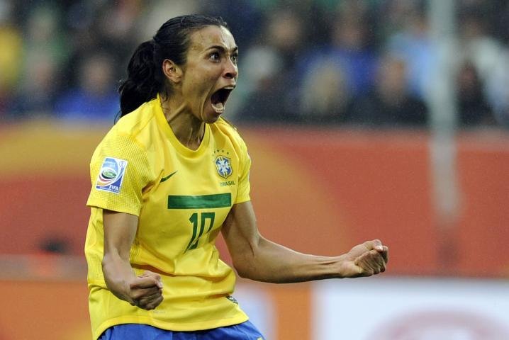 Atacante brasileira j&aacute; foi premiada com a Bola de Ouro em 2006 e 2010 