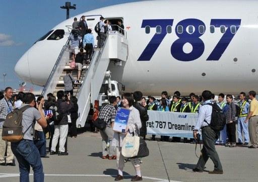 Dreamliner 787 realizou trajeto entre T&oacute;quio e Hong Kong  