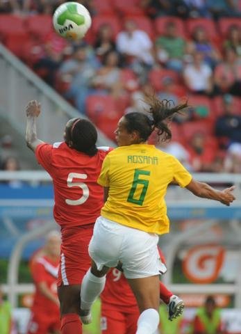Brasil perde para Canad&aacute; e &eacute; prata no Pan
