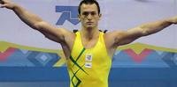 Diego Hypolito será porta-bandeira do Brasil no encerramento do Pan