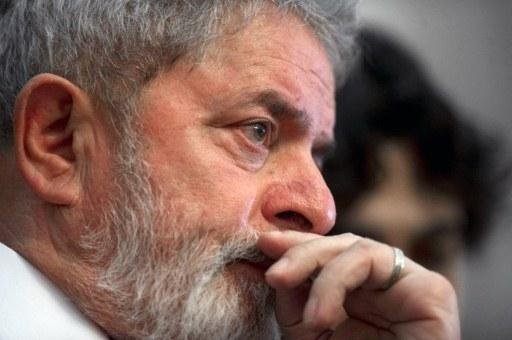 Lula faz exames para avaliar impacto de quimioterapia