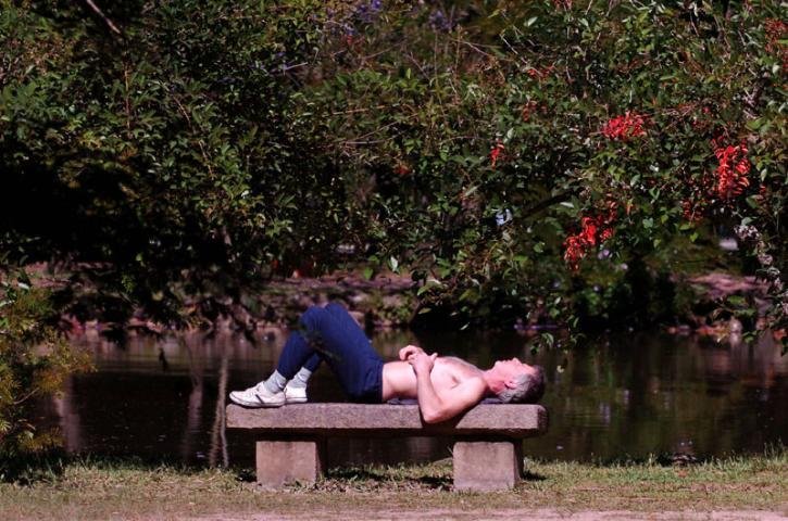 M&aacute;ximas ficam entre 21&ordm;C e 29&ordm;C pelo Estado