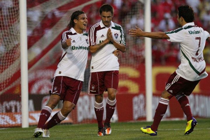 Inter perde para o Fluminense e desperdi&ccedil;a grande chance de entrar no G5 