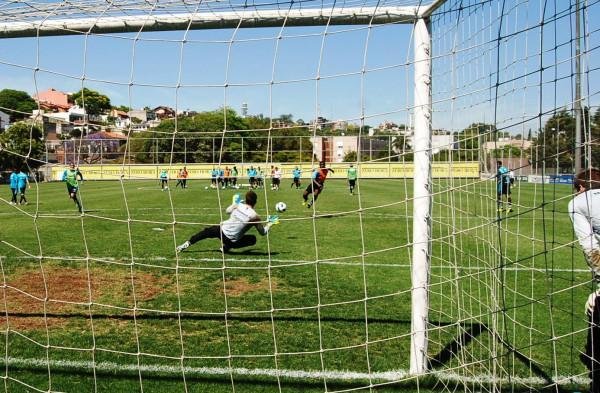 Gr&ecirc;mio faz treino de conclus&otilde;es no Ol&iacute;mpico