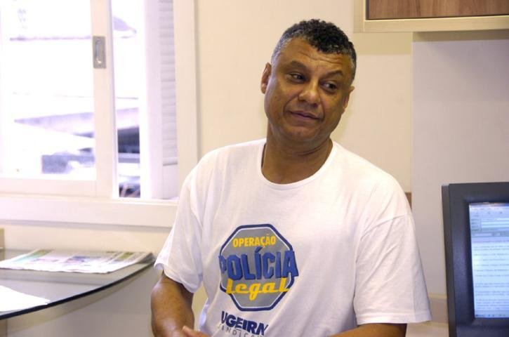 Segundo Ortiz, o Executivo n&atilde;o pode contemplar apenas uma classe da Pol&iacute;cia Civil